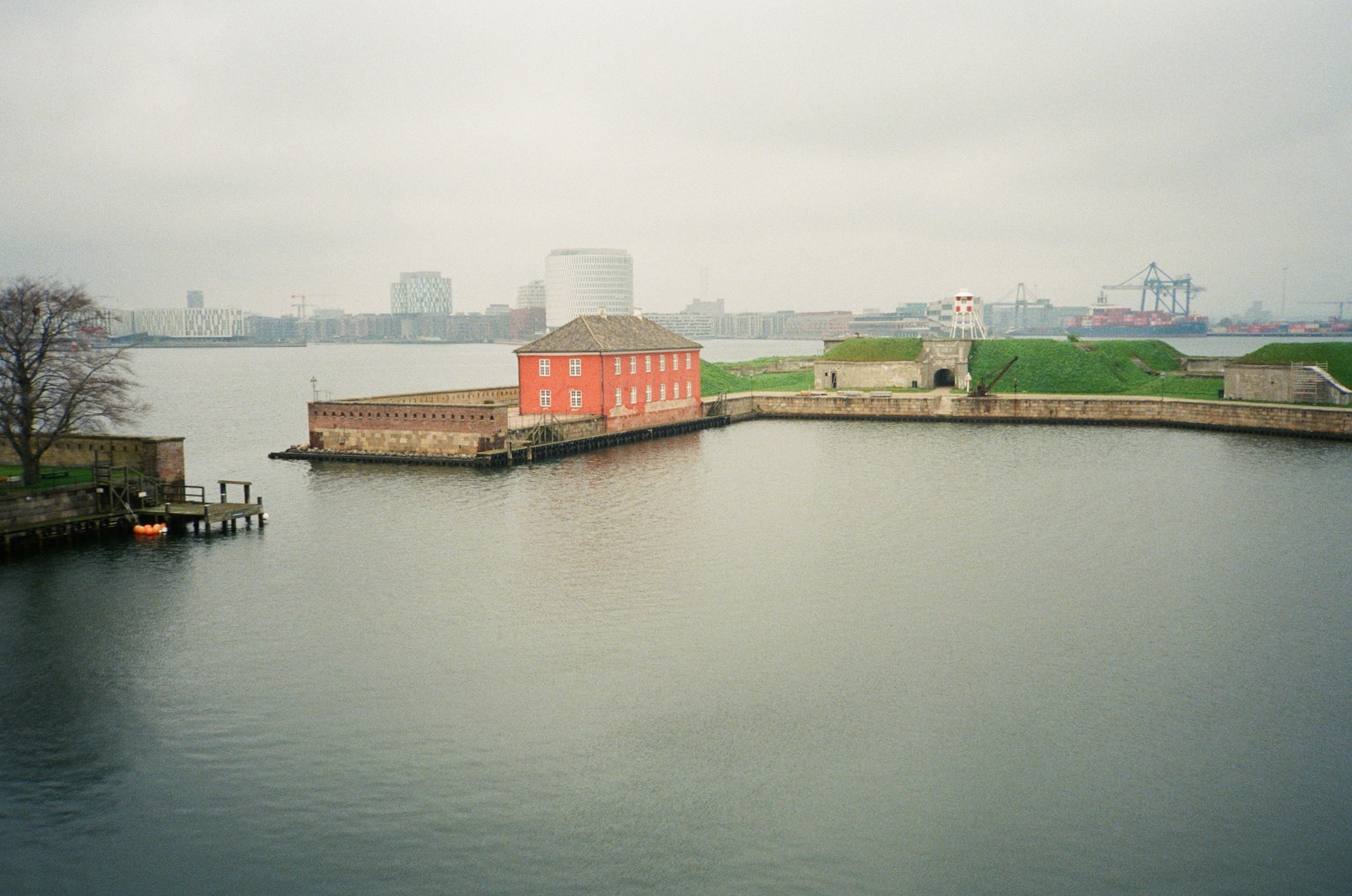 Trekroner fort